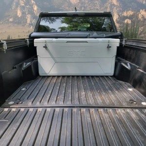 ExtraTrunk™ Travel Trunk